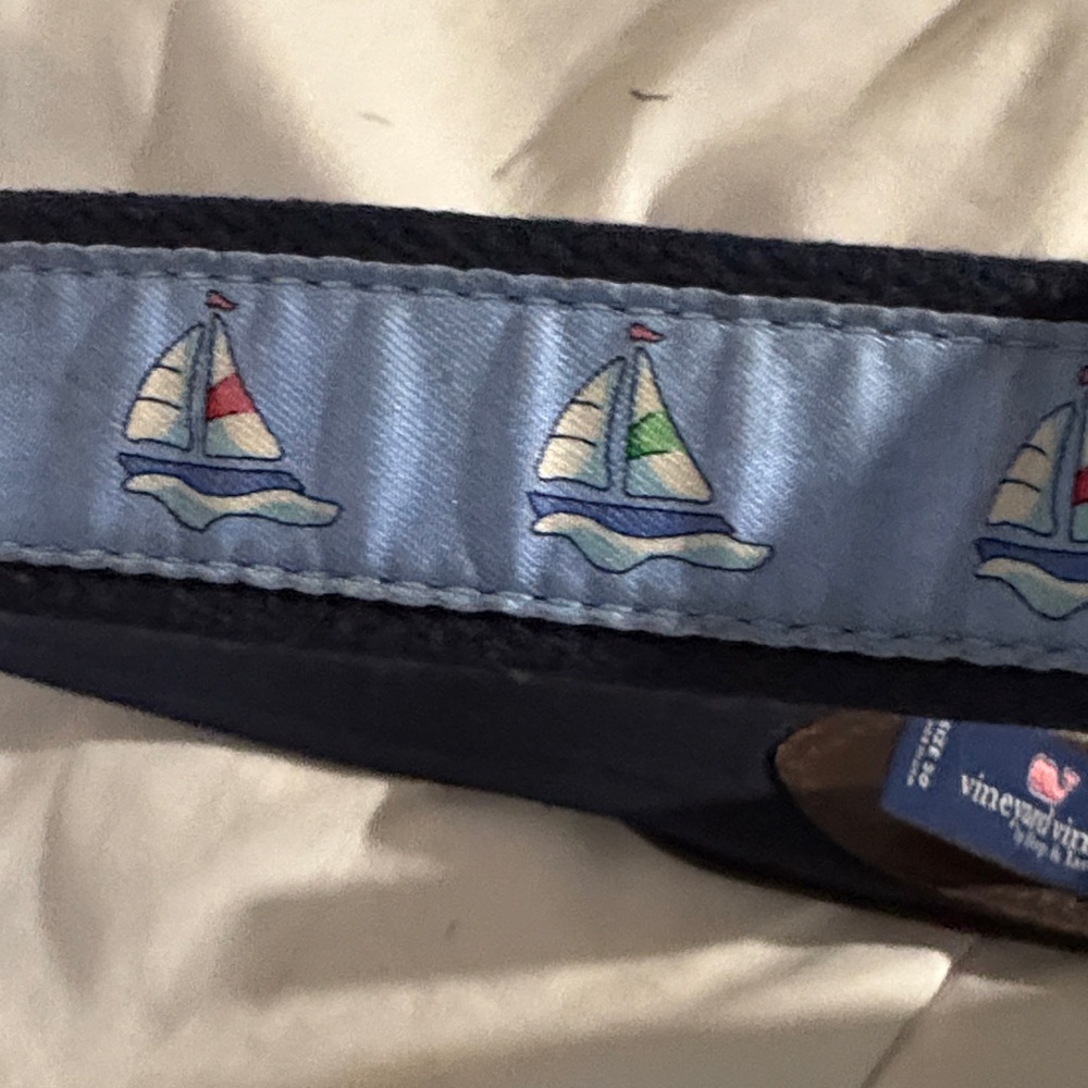 Vineyard Vines Men’s Sailboat Pattern Blue and Brown Belt